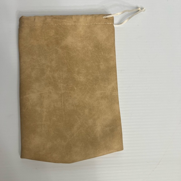 Pecan praline tan faux leather tie bag NEW 7x10” - Picture 2 of 6